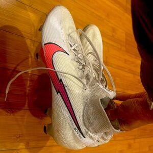 Nike mercurial superfly 360 flyknit soccer cleats men’s size 12
